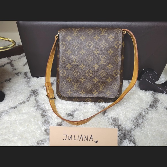 Musette Salsa - Picture 1 of 11